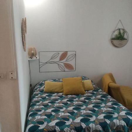 Les Amandiers Apartamento Tours Exterior foto