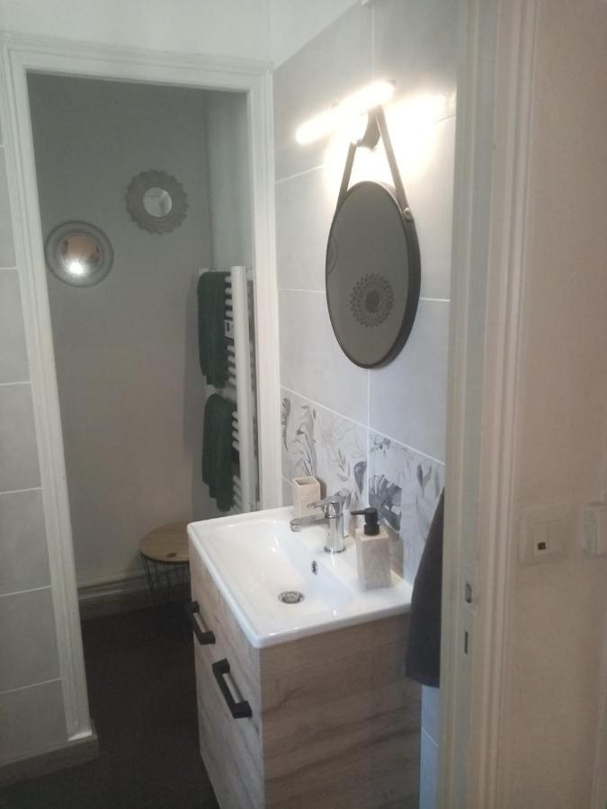 Les Amandiers Apartamento Tours Exterior foto